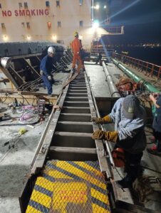 check dimension of Ladder